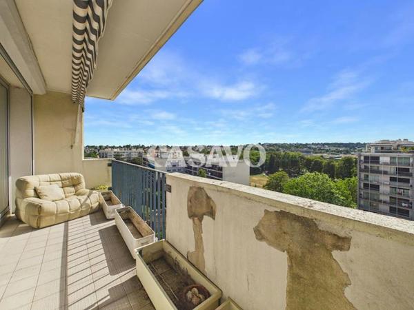 Vente Appartement 4 pièces de 75m² - 92210 Saint-Cloud