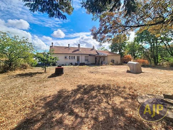 Maison à vendre Montaigu - 5 pièces, 105m² avec 4 chambre(s) à 244 900€ - AJP Immobilier Montaigu
