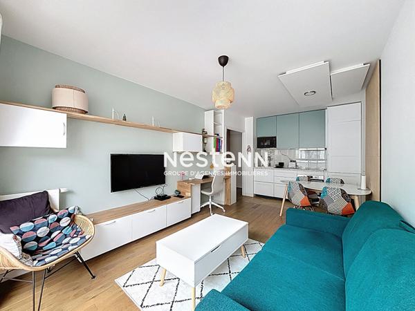 ISSY LES MOULINEAUX - CORENTIN CELTON - Vente Appartement 2 pièces avec balcon