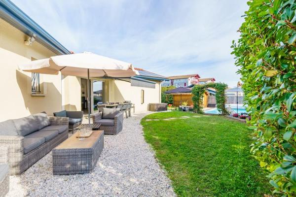 Maison à vendre 835 200 € Bidart 5 p 130 m² DPE A