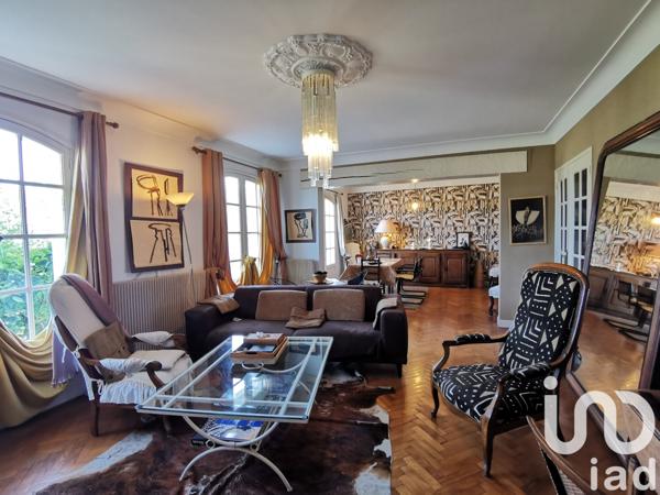 Maison à vendre 7 pièces 221 m² Oloron-Sainte-Marie