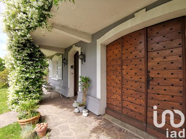 Maison à vendre 7 pièces 221 m² Oloron-Sainte-Marie