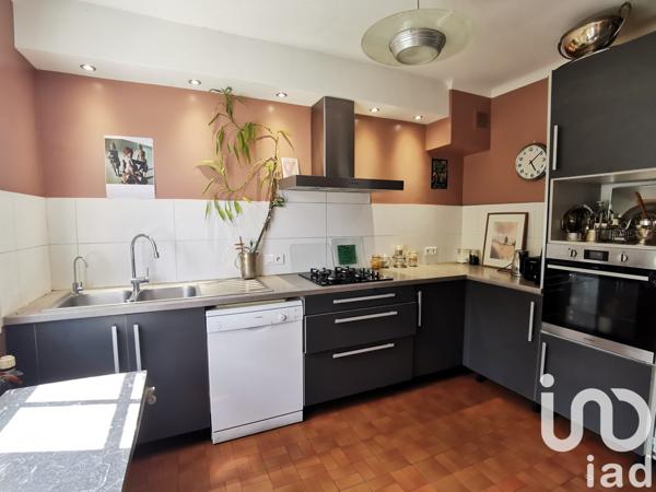 Maison à vendre 7 pièces 221 m² Oloron-Sainte-Marie