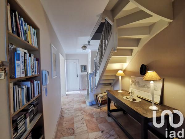 Maison à vendre 7 pièces 221 m² Oloron-Sainte-Marie