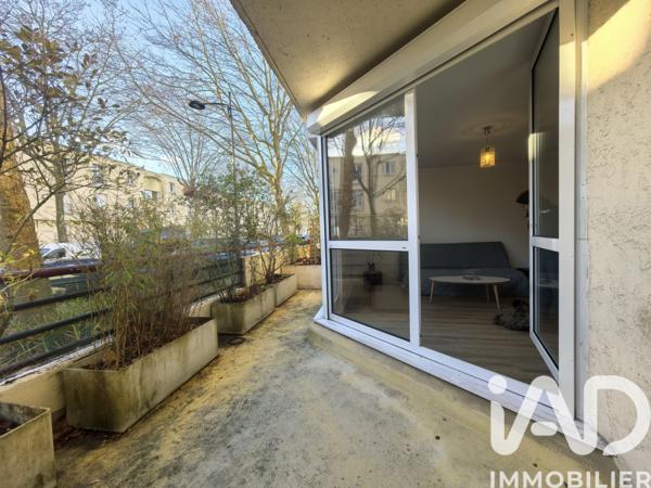 Location appartement 1 pièce 35 m² Montigny-le-Bretonneux