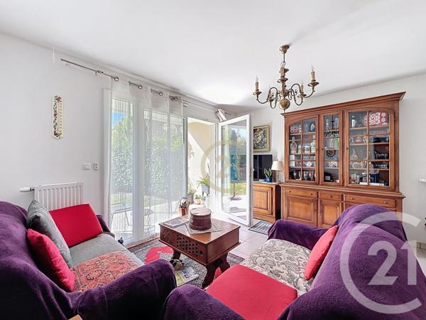 Appartement F2 à vendre  2 pièces - 41,47 m2 PRINGY - 77