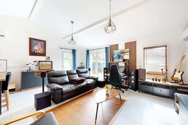 Maison de plain pied 154 m² 