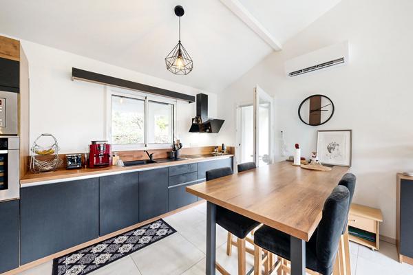 Maison de plain pied 154 m² 