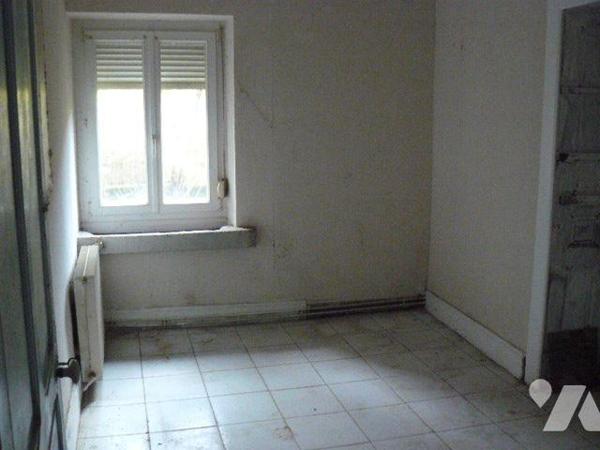 Maison à Vendre à Raon-l'Étape (88110) en Vosges (88)

Petite maison de ville d'une surface d...