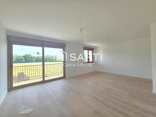 T5 en dernier étage avec balcon + cave + parking