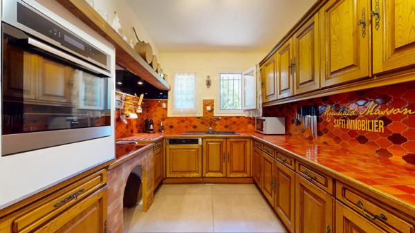 Maison 120m2 sur un terrain plat de 2300m2