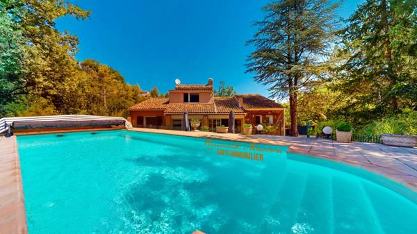 Maison 120m2 sur un terrain plat de 2300m2