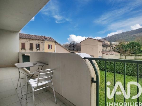 Appartement à vendre 2 pièces 50 m² Tournon-sur-Rhône