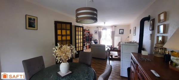 Maison type : T5  3 chambres donnant sur terrasse