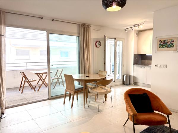 Appartement 2 pièces - 55 m² Exclusivité efficity