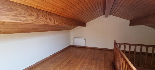 Maison
                                                                                                                                                                                                                                                                                                                        9 pièce(s)                                                                                                                                                                                                          6 chambre(s)                                                                                                                                                                                                          154  m²