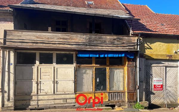 Immeuble à vendre    1 pièce •  Vallon-en-Sully