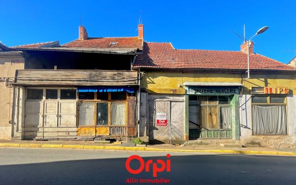 Immeuble à vendre    1 pièce •  Vallon-en-Sully