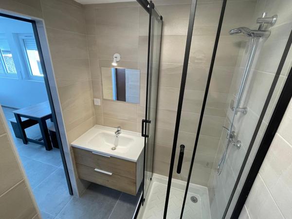 Appartement 1 pièces de 21 m² à Aubenas