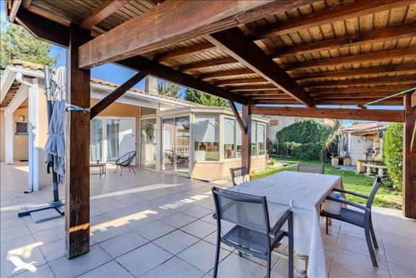 Maison à vendre |  Ambarès-et-Lagrave |  5 pièces | 137 m²