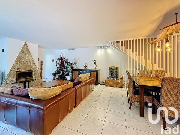 Maison à vendre 7 pièces 171 m² Saint-Beauzély