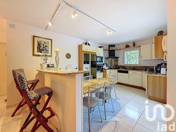 Maison à vendre 7 pièces 171 m² Saint-Beauzély