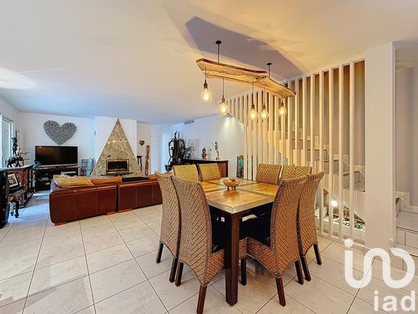 Maison à vendre 7 pièces 171 m² Saint-Beauzély