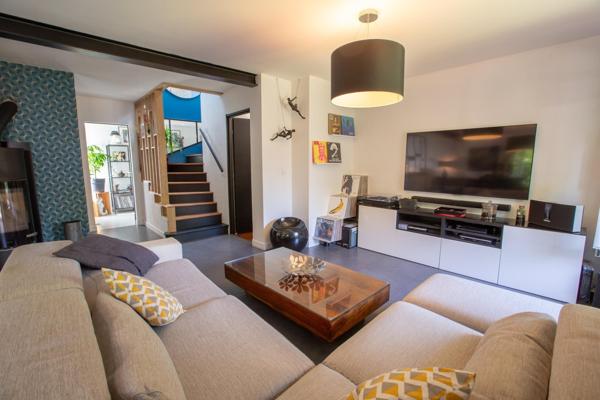 SUPERBE MAISON FAMILIALE