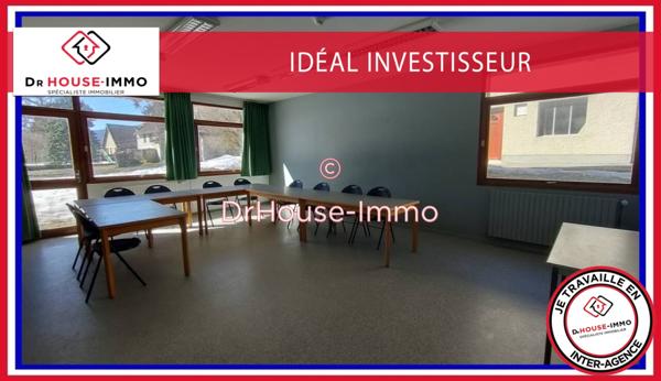 Bien immobilier à vendre 35 pièces de 762 m²