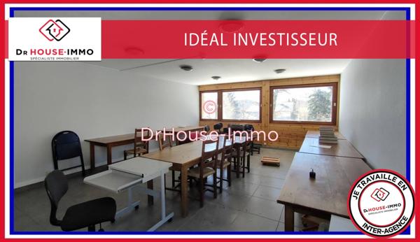 Bien immobilier à vendre 35 pièces de 762 m²