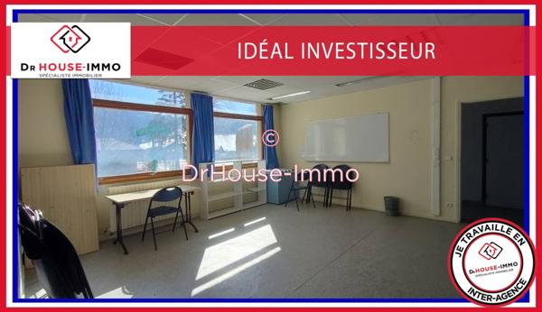 Bien immobilier à vendre 35 pièces de 762 m²