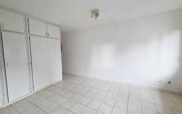 Appartement à louer    1 pièce •  Strasbourg