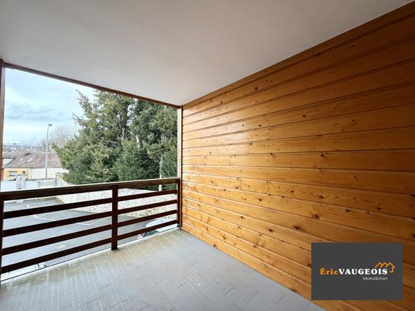 Coulommiers (77120) Appart F3 - 85 m² - Coulommiers gare + box