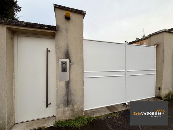 Coulommiers (77120) Appart F3 - 85 m² - Coulommiers gare + box