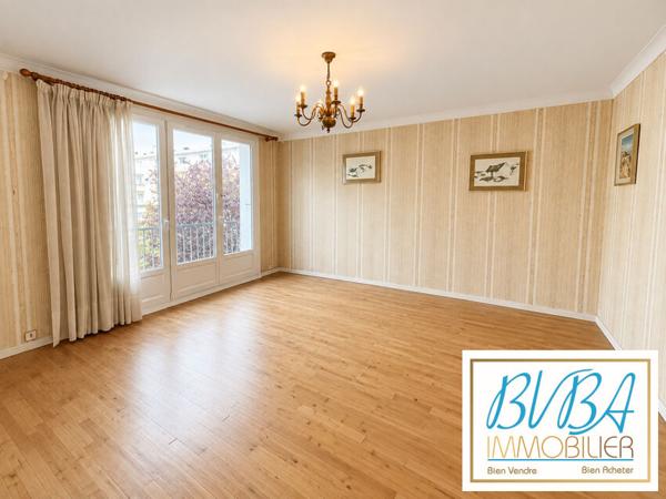 Appartement familial - Beaux volumes - Parking - 2 caves - Proche gare , Nantes