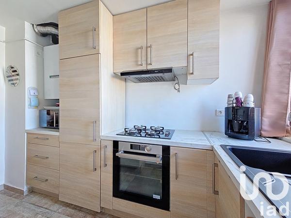 Appartement 3 pièces de 61 m² à Alfortville (94140)