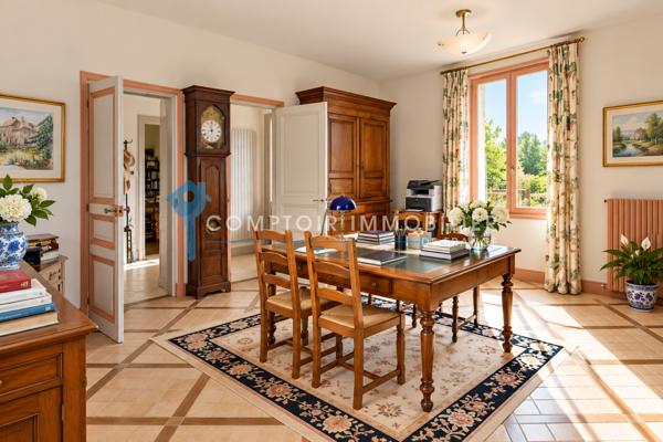 Maison 7 pièce(s) 5 chambre(s) 175 m²