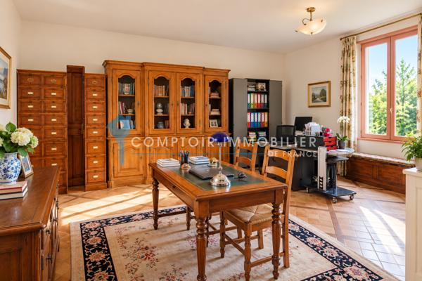 Maison 7 pièce(s) 5 chambre(s) 175 m²