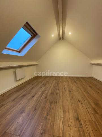 Maison ESPRIT "LOFT" à vendre 6 pièces 104 m². jardin , 3 parkings ;CALONNE RICOUART(62470)