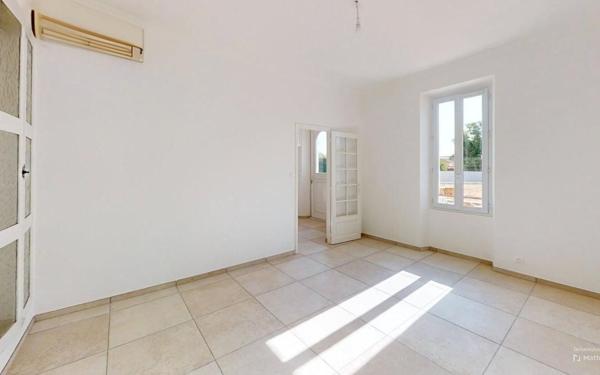 Maison à vendre    5 pièces •  La Farlède