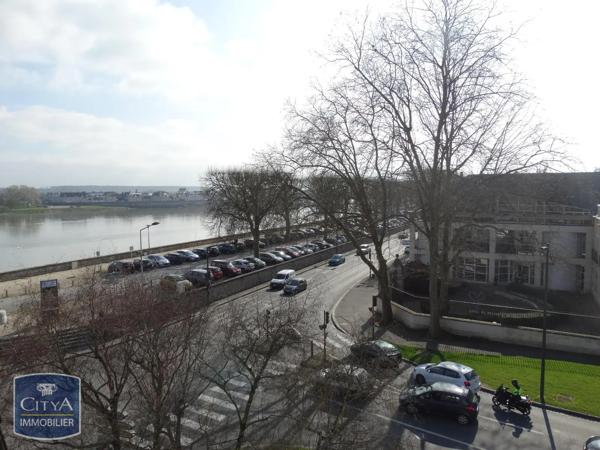 Appartement à louer 2 pièces 58.42m² Blois (41000)