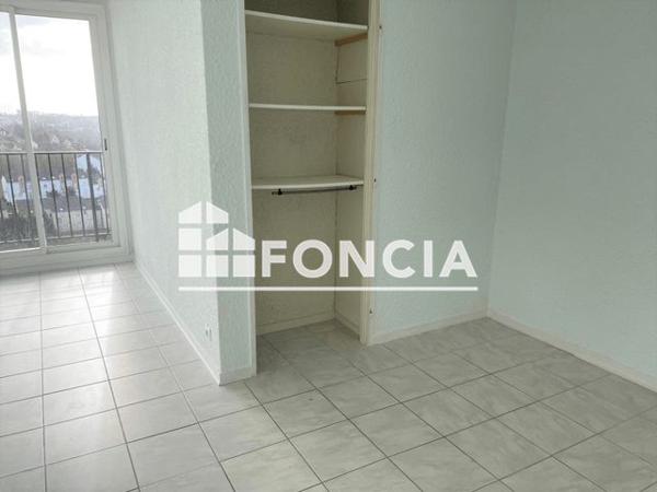 Location Studio 28.7 m² - RUE DU PARC Evreux 27000