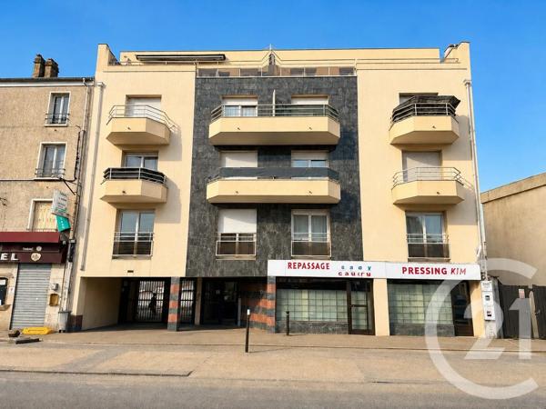 Appartement à vendre  2 pièces - 23,78 m 2   LE BLANC MESNIL  - 93