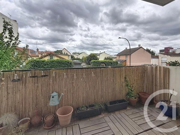 Appartement Studio à vendre  1 pièce - 29,88 m 2   IVRY SUR SEINE  - 94