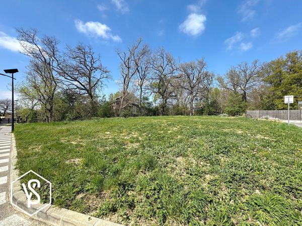 Saint-Orens-de-Gameville (31650) "LE GRAND CHENE 2"