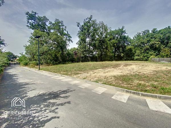 Saint-Orens-de-Gameville (31650) "LE GRAND CHENE 2"