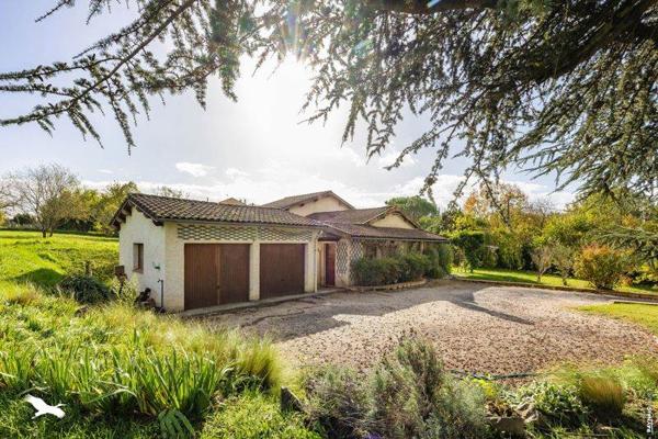 Maison à vendre |  Les Cabannes |  5 pièces | 179 m²