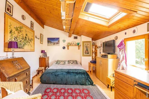 Maison à vendre |  Les Cabannes |  5 pièces | 179 m²