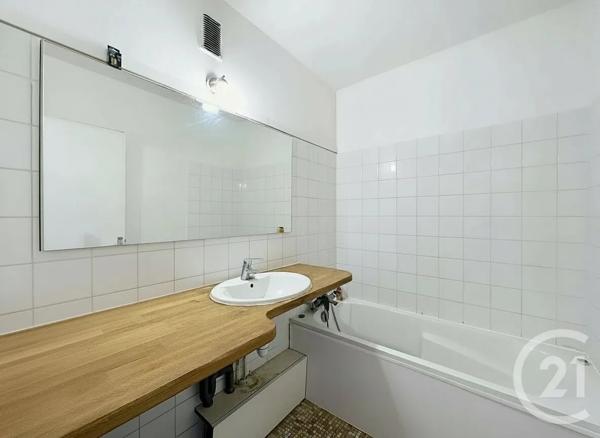 Appartement F3 à vendre  3 pièces - 66,48 m 2   CACHAN  - 94