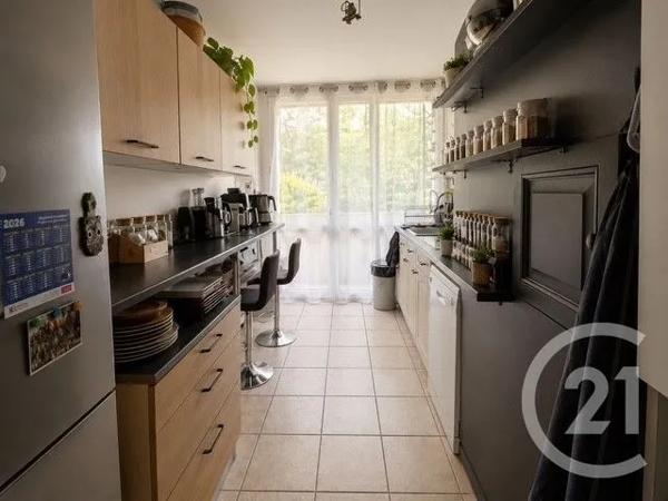 Appartement F4 à vendre  4 pièces - 81,11 m 2   CERGY  - 95